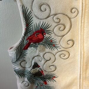 Croft & Barrow Womens Size Ps White Fleece Cardinal Embroidered Pockets holiday